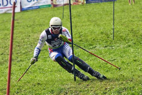 Grass Skiing UK